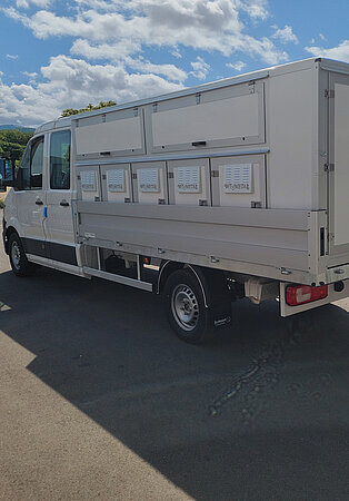 Fahrzeugausbau Hundetransport